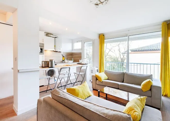 Apartamento 1 Bedroom/clim/wifi, St Michel Station Toulouse