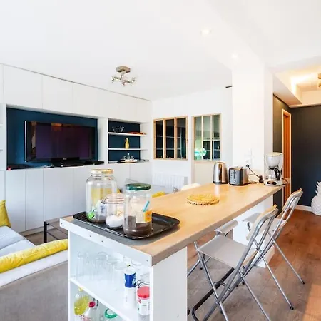 1 Bedroom/clim/wifi, St Michel Station