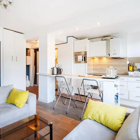 1 Bedroom/clim/wifi, St Michel Station Тулуза